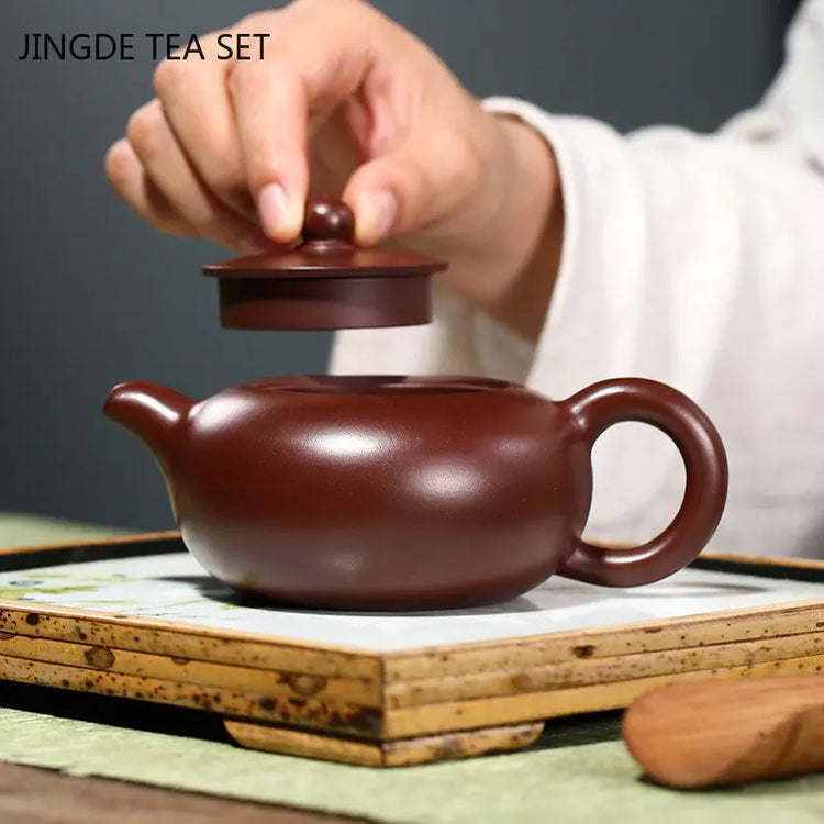 220ml Classic Yixing Purple Clay Teapot Raw Ore Zhu Mud Handmade Tea Pot Home Filter Flat Kettle Chinese Tea Maker Drinkware