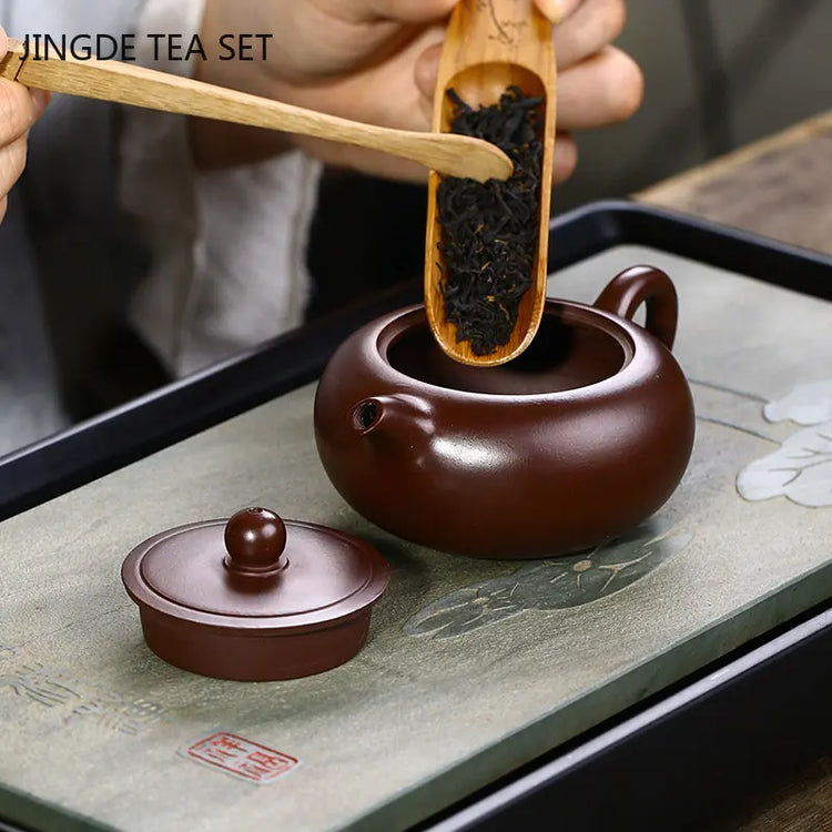 220ml Classic Yixing Purple Clay Teapot Raw Ore Zhu Mud Handmade Tea Pot Home Filter Flat Kettle Chinese Tea Maker Drinkware