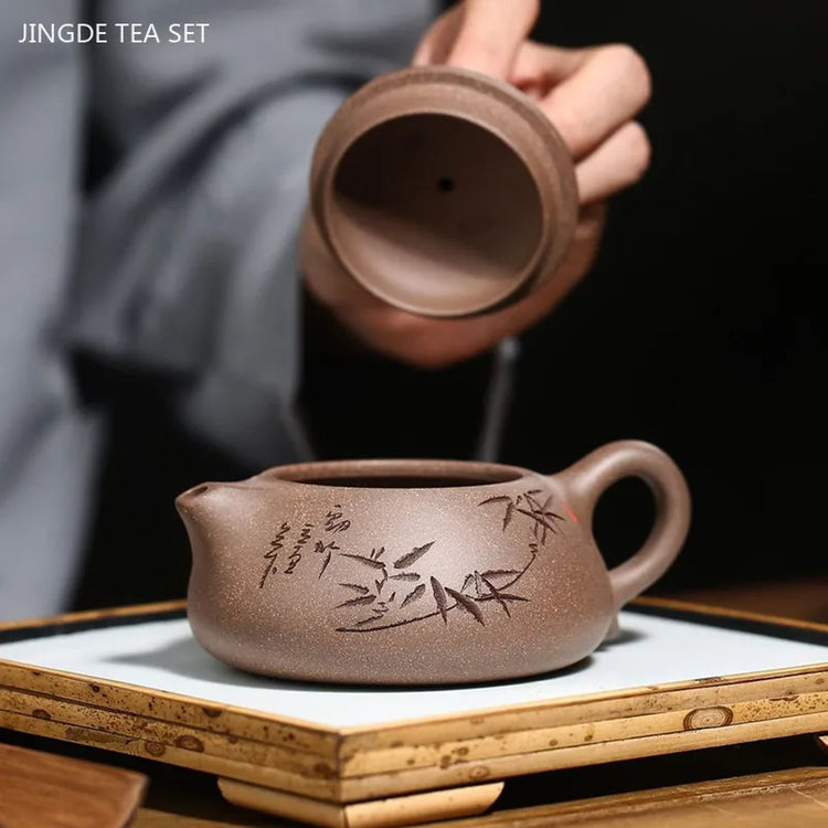 230ml Yixing Purple Clay Tea Pot Master Handmade Raw Ore Section Mud Kettle Antique Stone Scoop Filter Teapot Zisha Tea Infuser