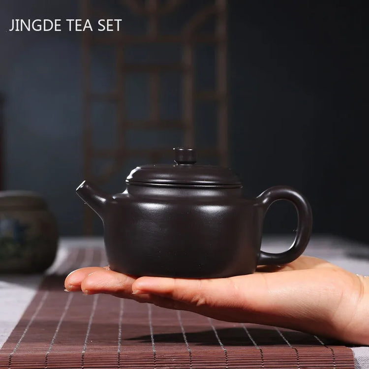 Classic Yixing Purple Clay Teapot Tradition Handmade Filter Tea Pot Raw Ore Black Mud Beauty Kettle Tea Set Supplies 220ml