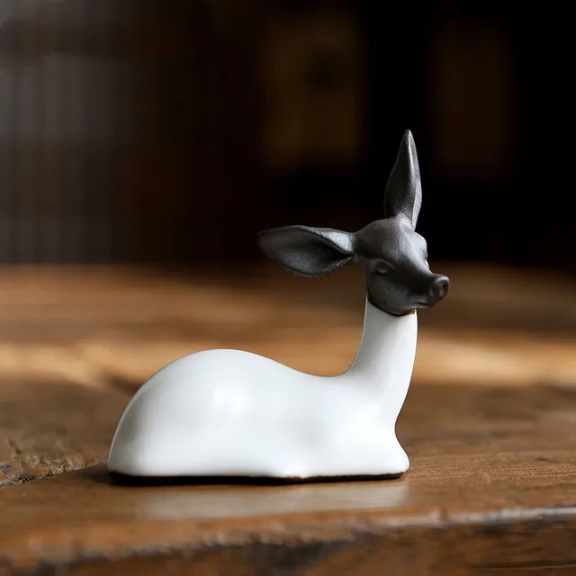 Creativity Ceramics Tea Pet Rabbit Cow Model Statue Ornaments Animal Tea Figurine Chinese Tea Decoration Accessories Crafts