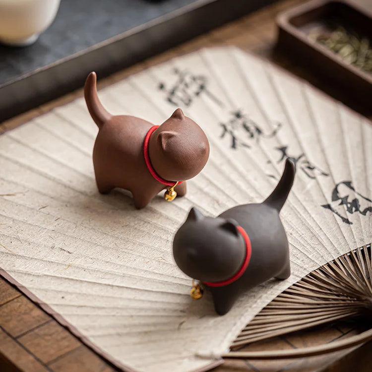 Creativity Handmade Ceramics Tea Pet Ornaments Cute Small Cat Statue White Porcelain Tea Figurine Crafts Boutique Tea Decoration